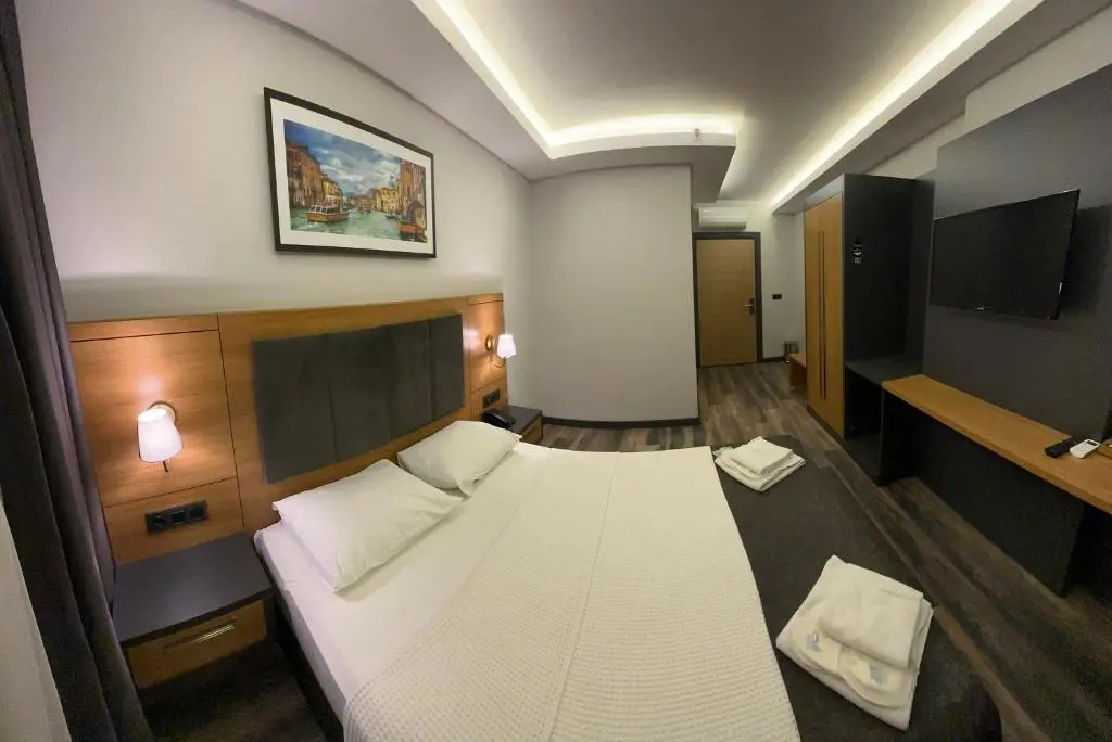 Standard Double room with sea view (full double bed)