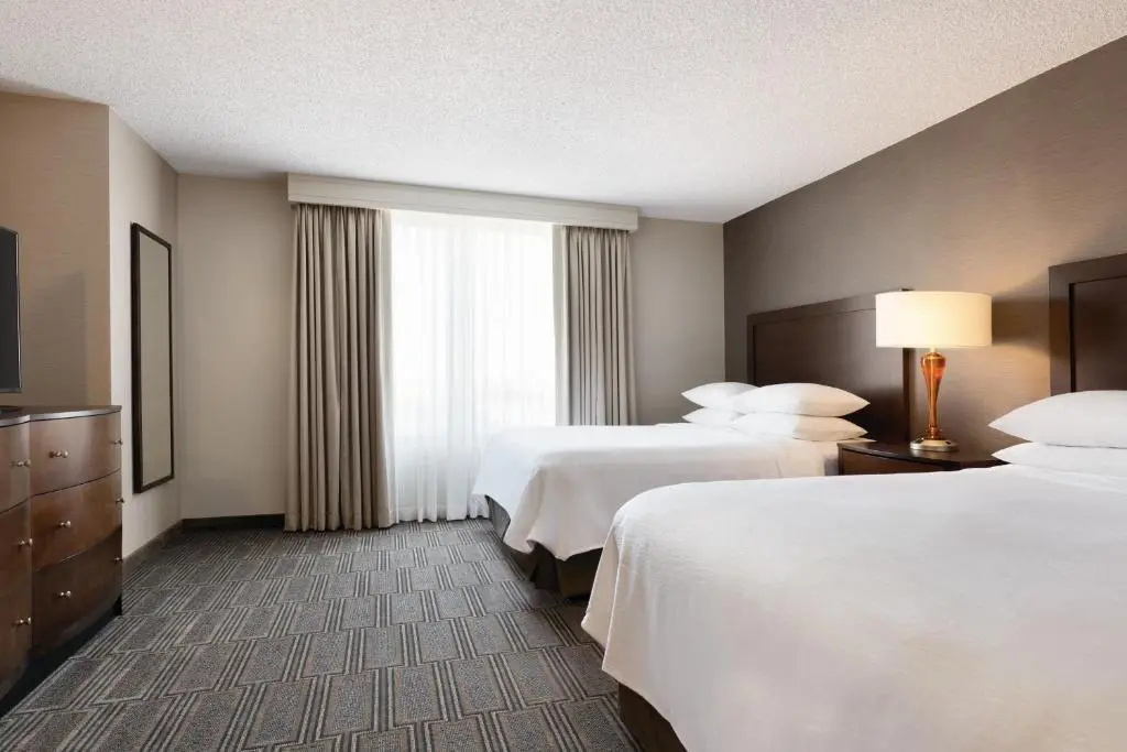 Embassy Suites by Hilton Chicago Lombard Oak Brook - Chambres