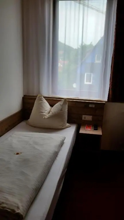 Hotel Alte Krone - Chambres