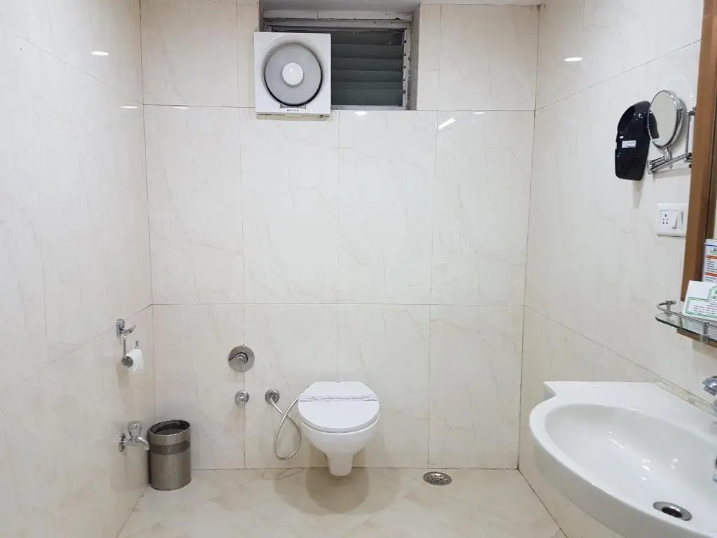 Standard Double room with garden view (full double bed)
