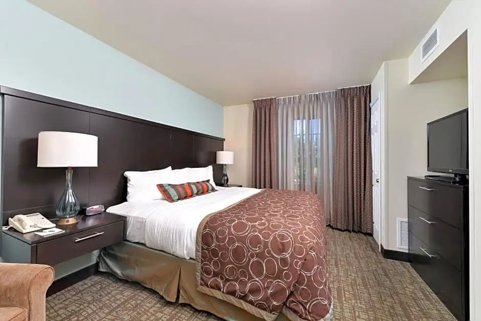 Staybridge Suites Sioux Falls by IHG - Chambres