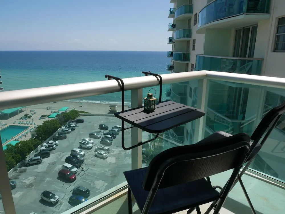 The Tides Building Private Apartments