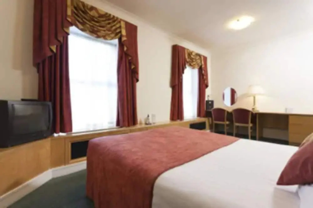 Pery's Hotel - Chambres
