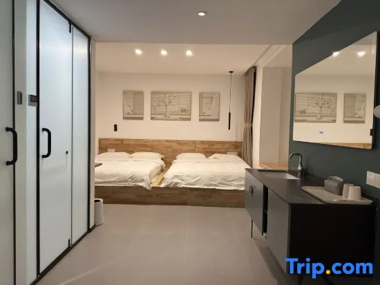 Standard Double Family room (twin beds)