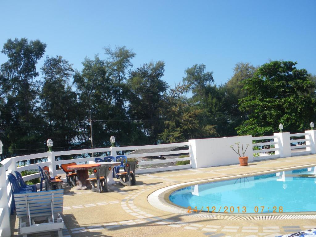 Студия с балконом в Beachfront Cozy Studio
