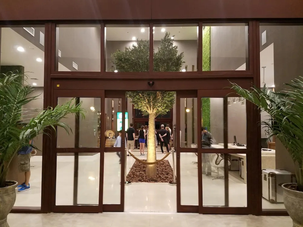 Hotel photo 12