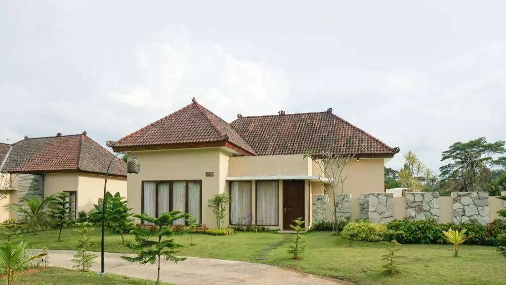3 Bedrooms Royal Villa