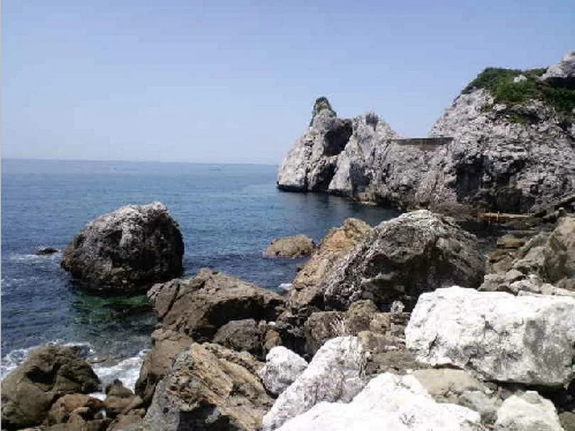 Beach & Waterfront