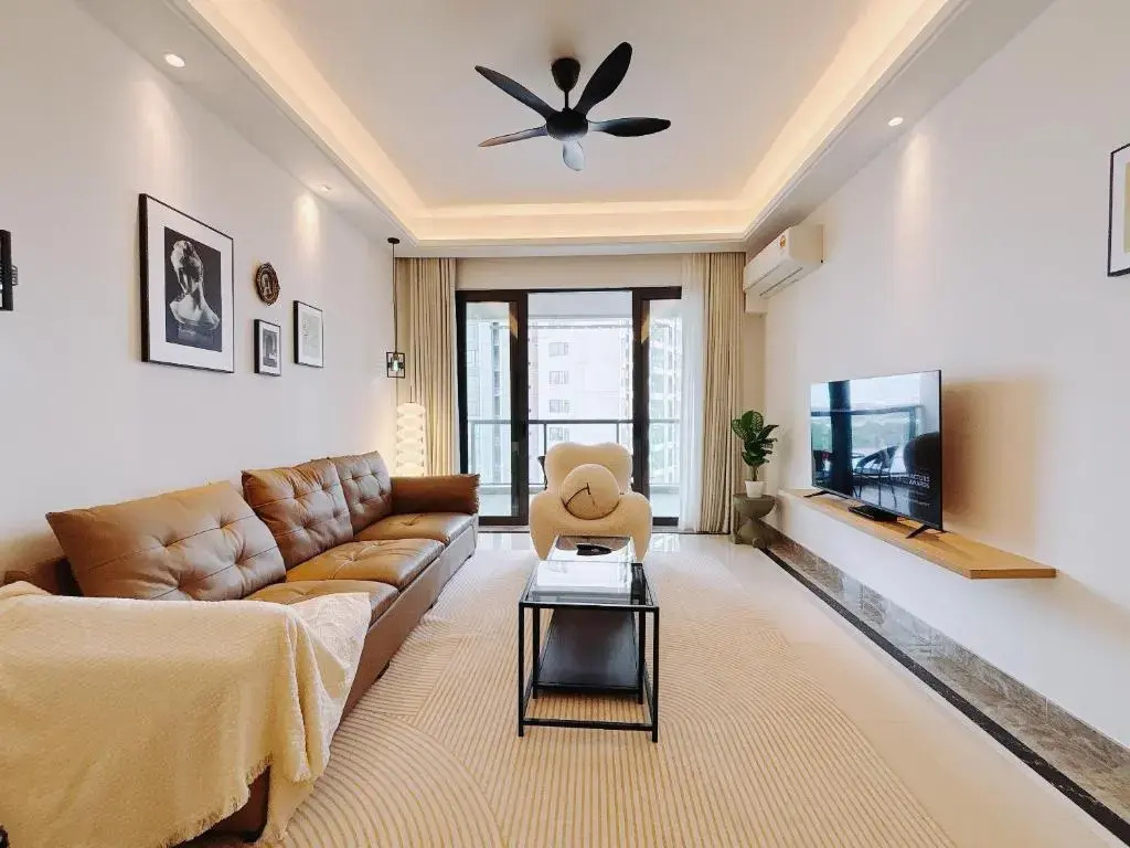 Homefort Suites@R&F Princess Cove photo 2