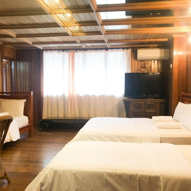 Отель Hotel O I.villa Inn в Куала-Лумпуре