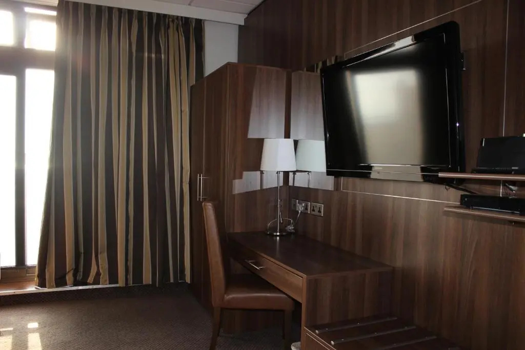 Hotel Ambassadeur - Chambres