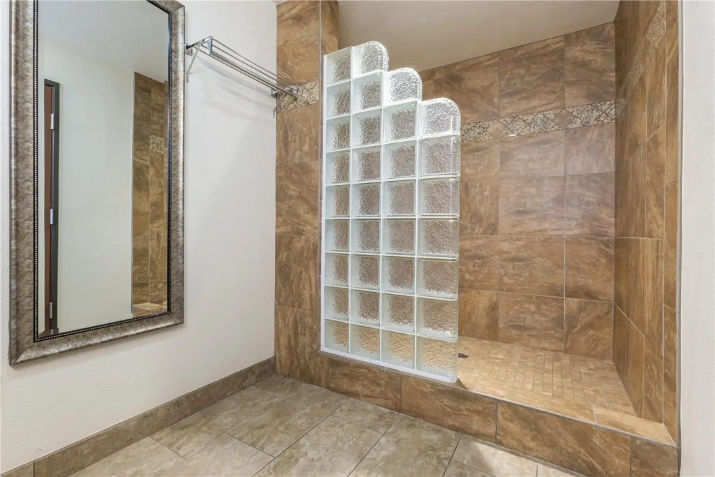 Hotel photo 42