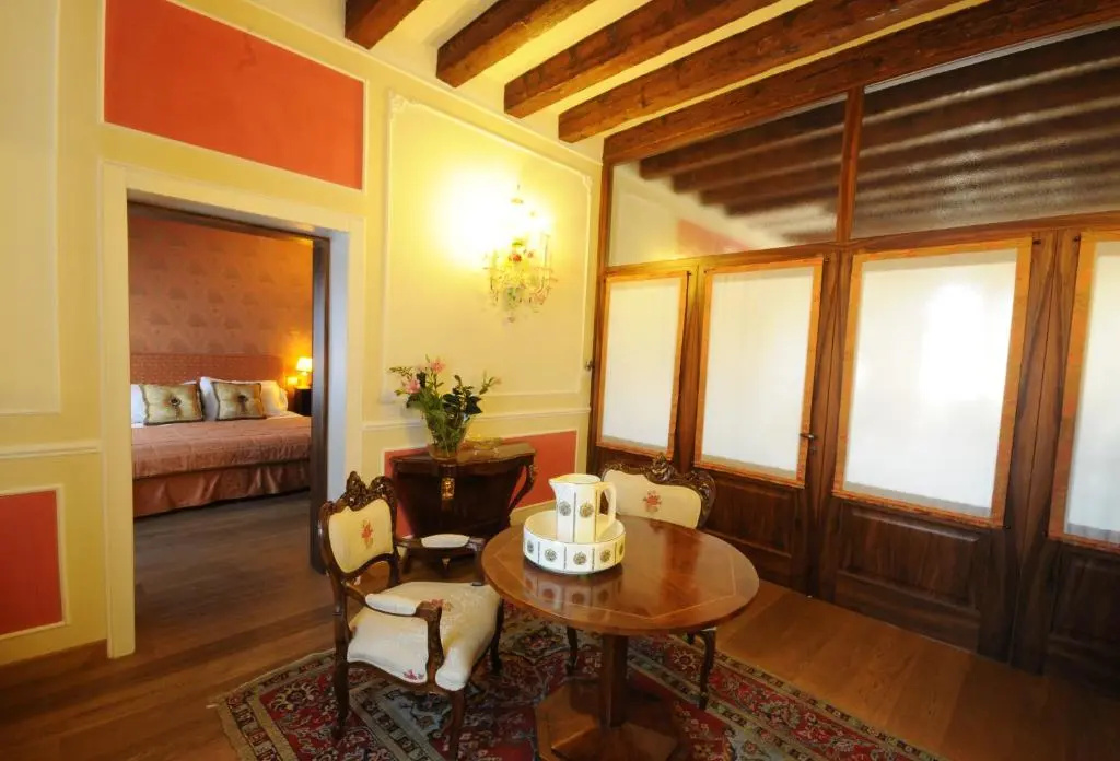 Suite