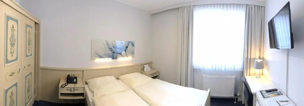 Hotel Zum Neuen Schwan - Chambres