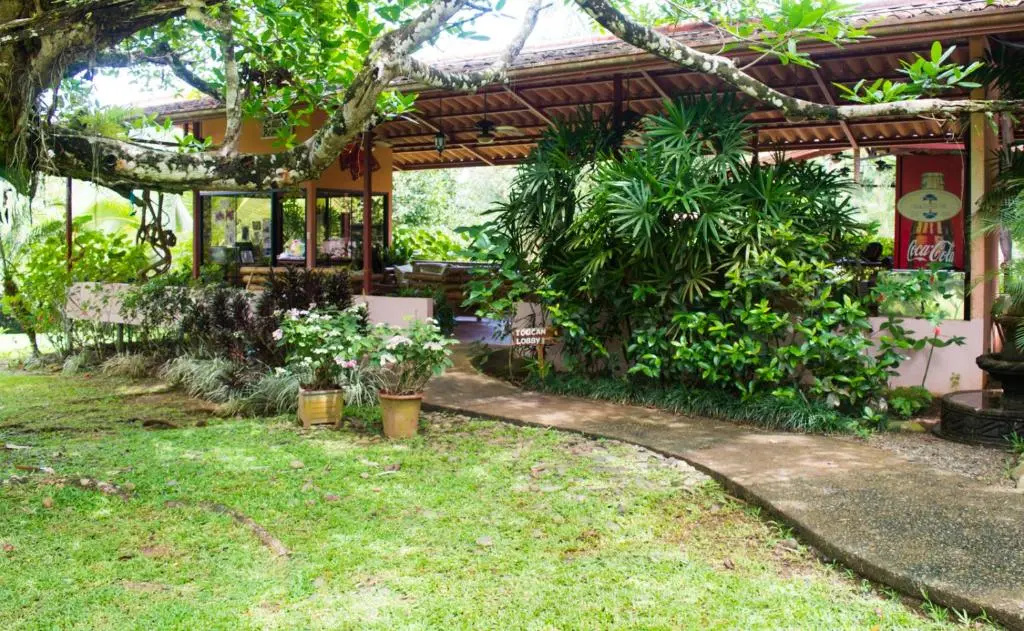 Blue Banyan Inn