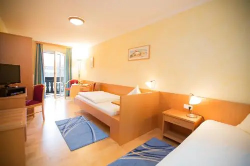 Pension Maria Theresia