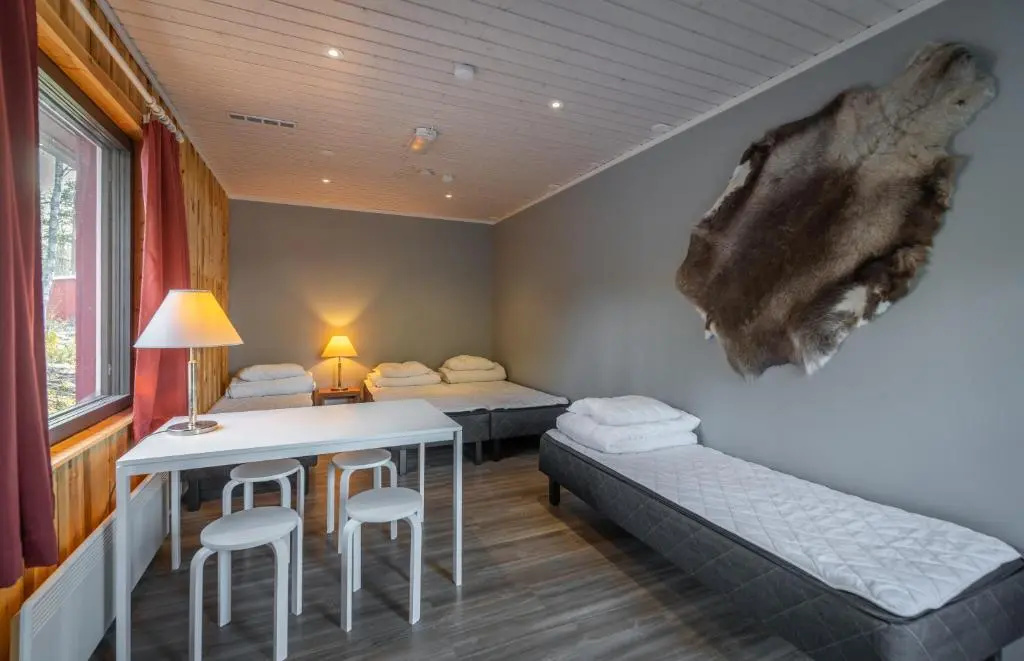 Economy room