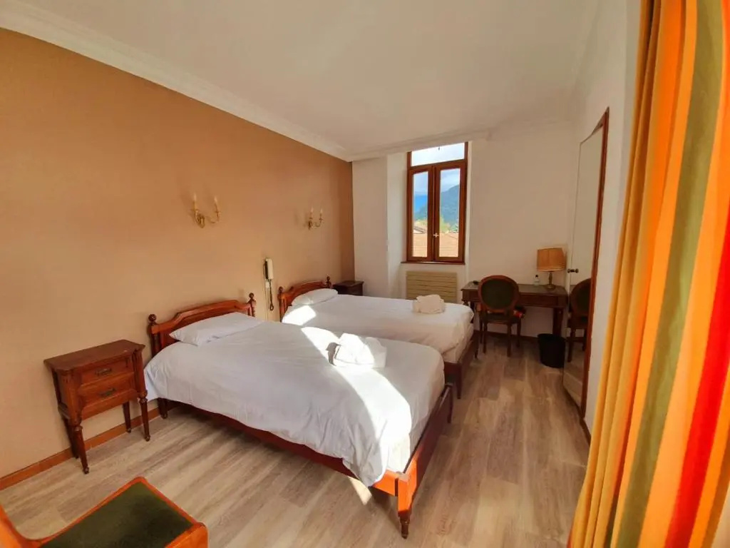 Standard Double room (twin beds)