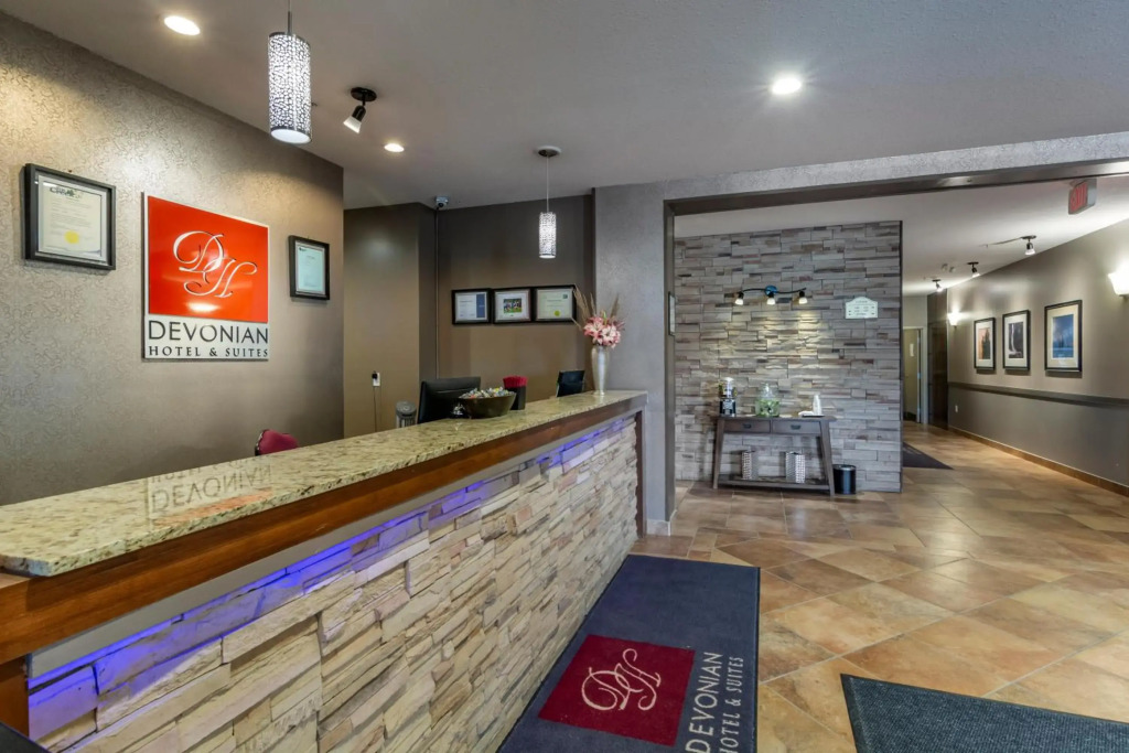 Devonian Hotel & Suites - фото 11