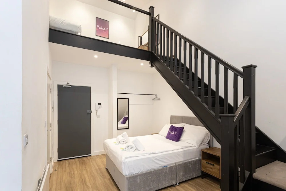 Modern Spacious Duplex in the Heart of Manchester