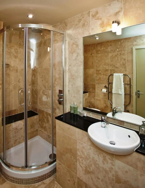 Cobo Bay Hotel - Chambres