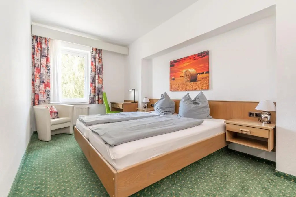 Standard Double room (full double bed)