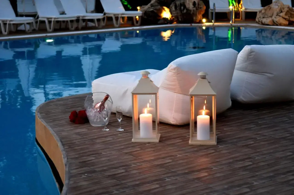 Hotel photo 12