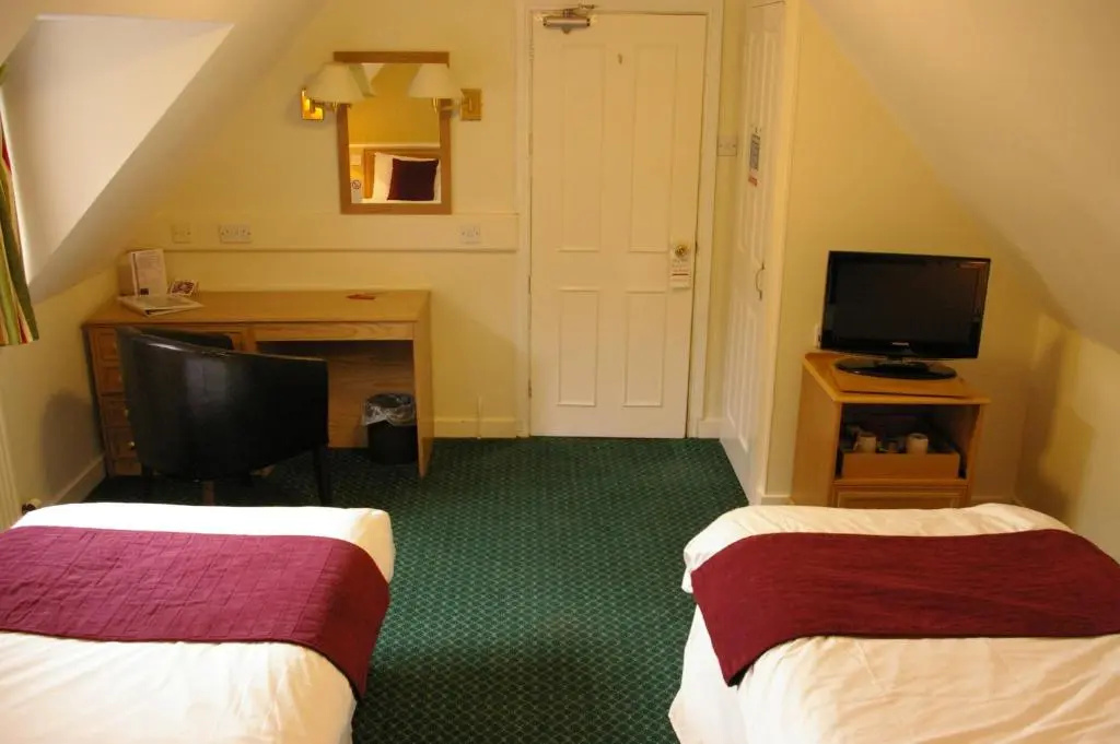 Standard Double room (twin beds)