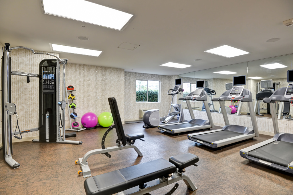 Holiday Inn Express Newport Beach by IHG - Général