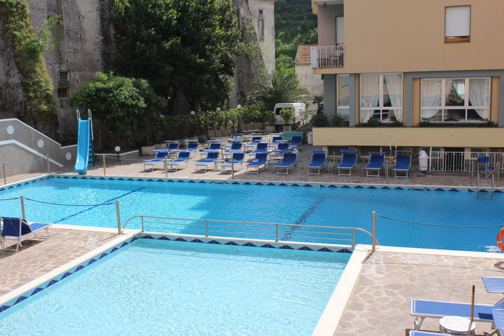 Hotel photo 38