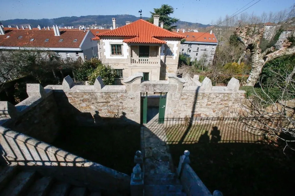 Casa Lois