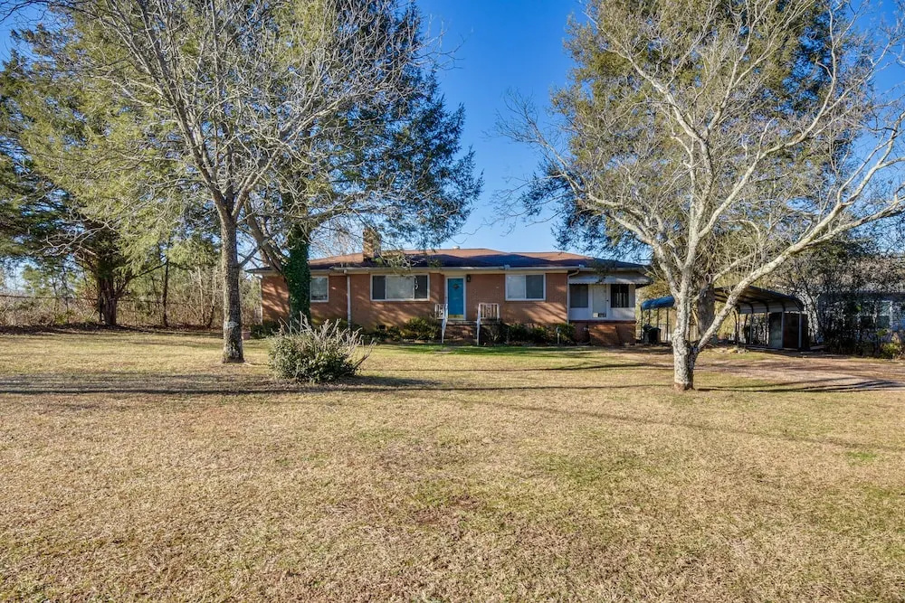 Greenville Home w/ Private Yard Near Downtown!