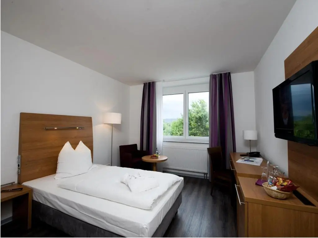 Hotel Fortuna Reutlingen West - Chambres