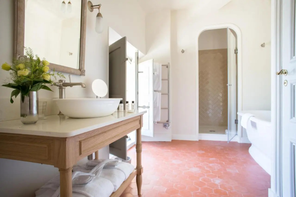Afficher la photo 8 — Château de Fonscolombe - Relais & Châteaux