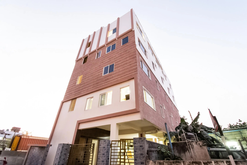 Hotel O CJ Inn