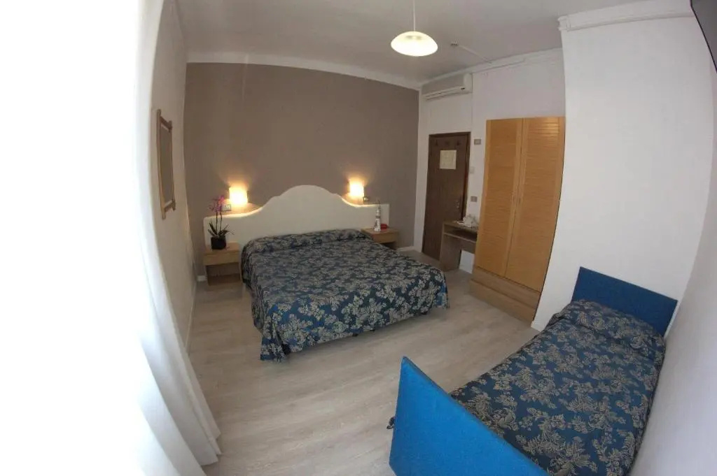 Hotel Moderno - Chambres