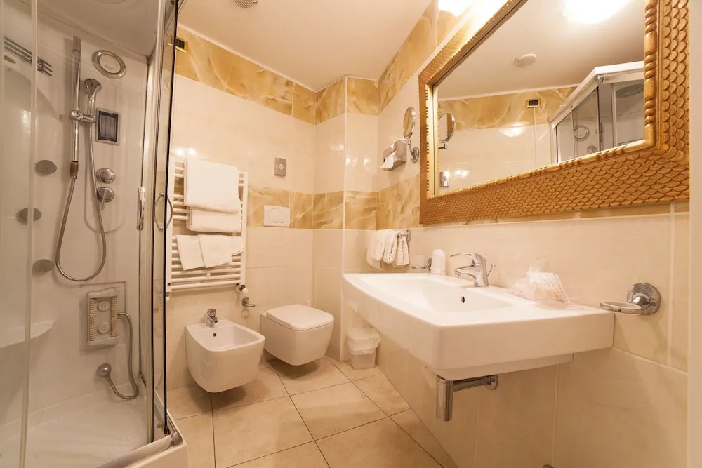 Hotel Diplomat Palace - Chambres