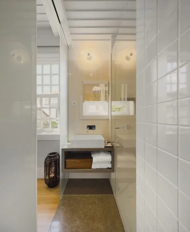 Suite with garden view