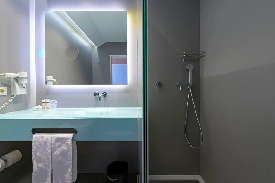 Varzinn Hotel - Chambres