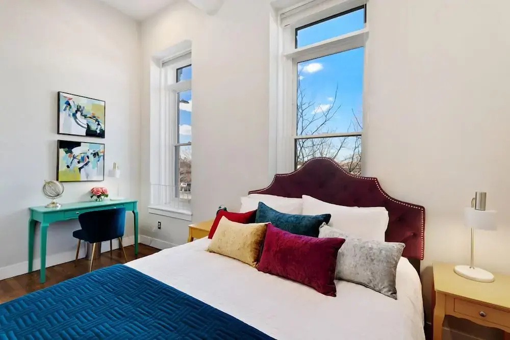 THE PENTHOUSE loft in the heart of Old Town! — фото 2