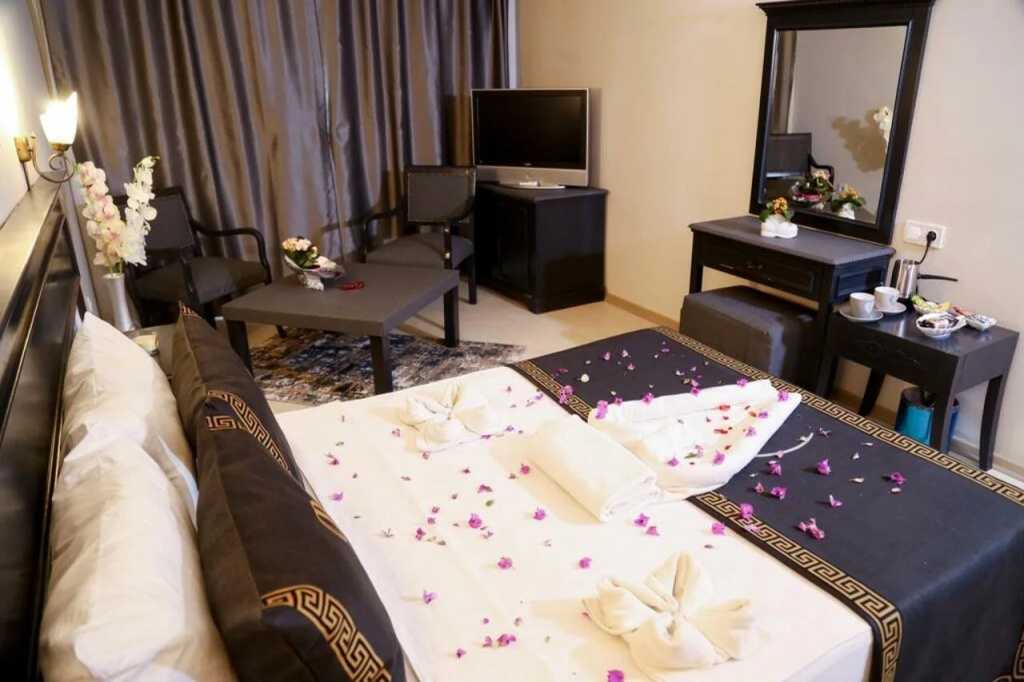 Hotel photo 8