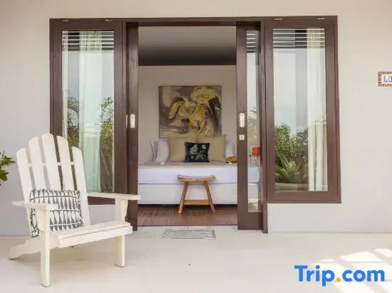 3 Bedrooms Villa