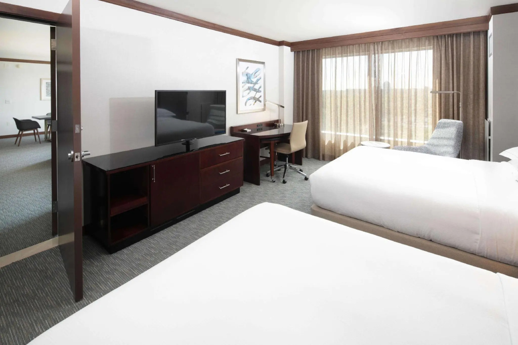 Superior Quadruple room