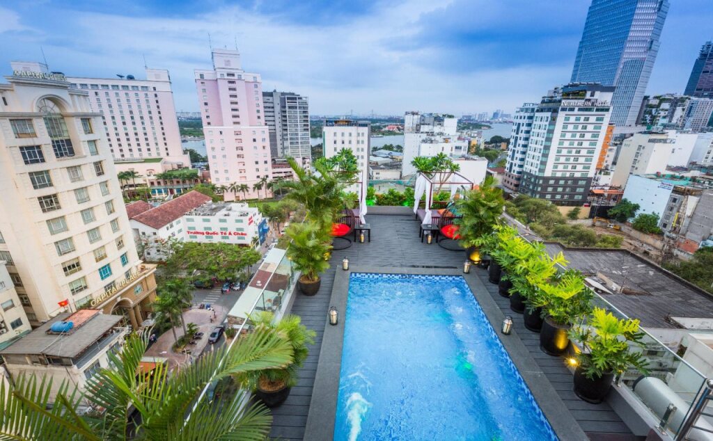 Roseland Sweet Saigon