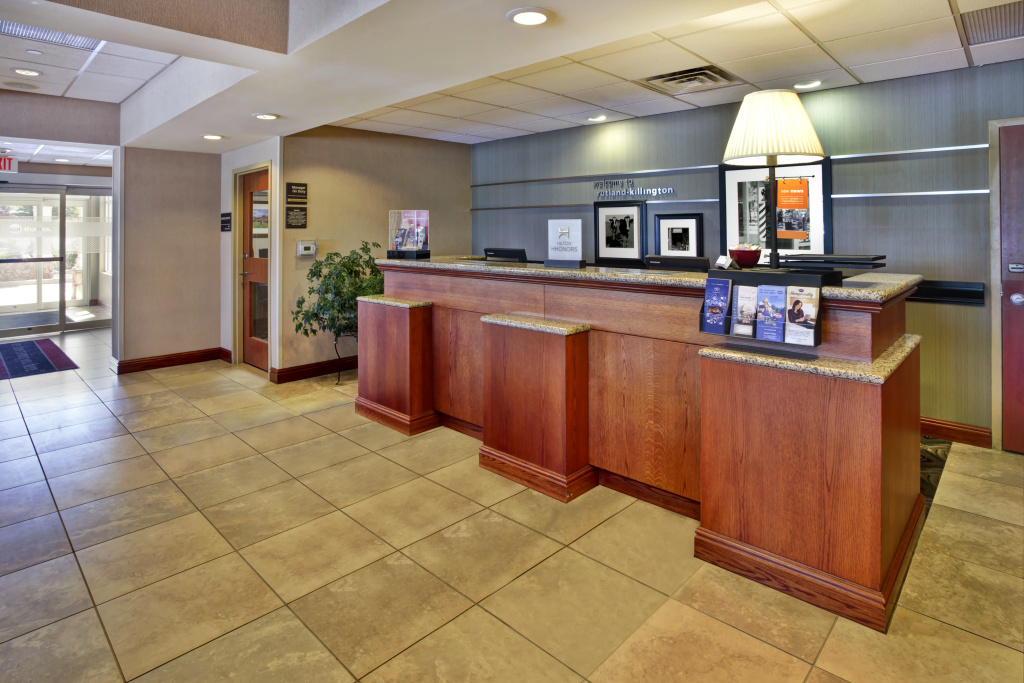 Lobby & Reception