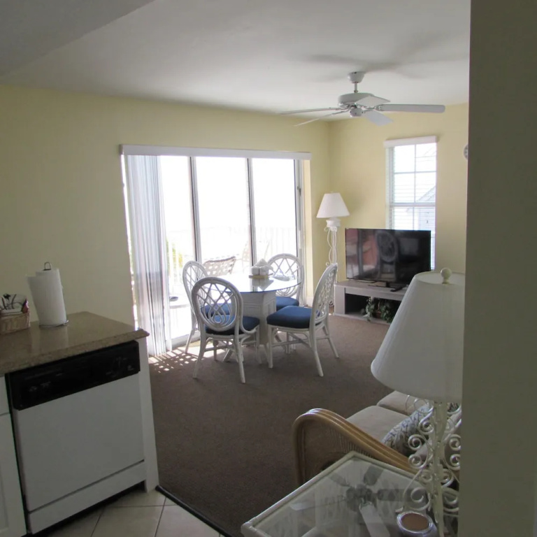 Edison Beach House - Chambres