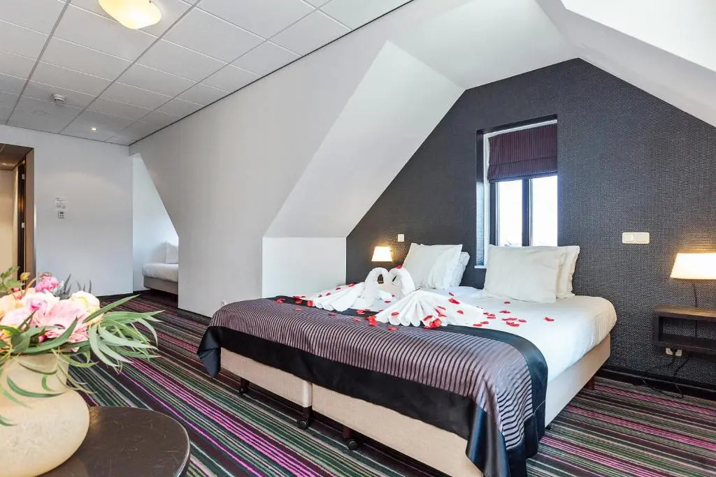 Deluxe Double room (twin beds)