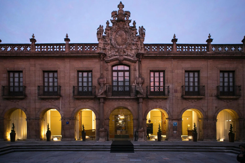 Eurostars Hotel De La Reconquista