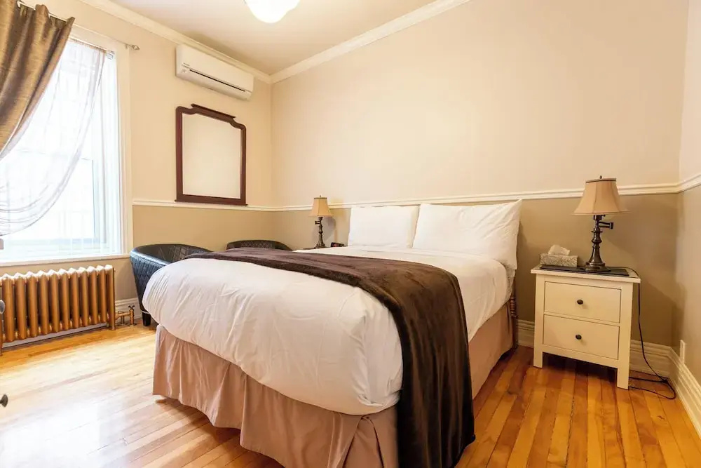 Comfort room