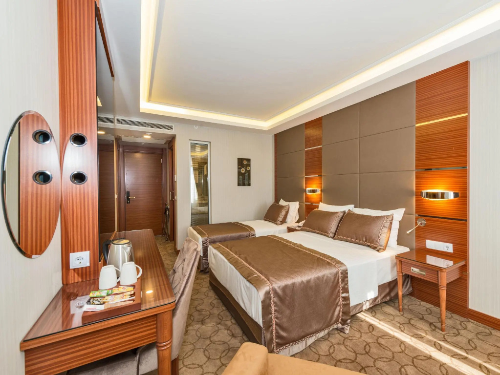 Glorious Hotel - Chambres